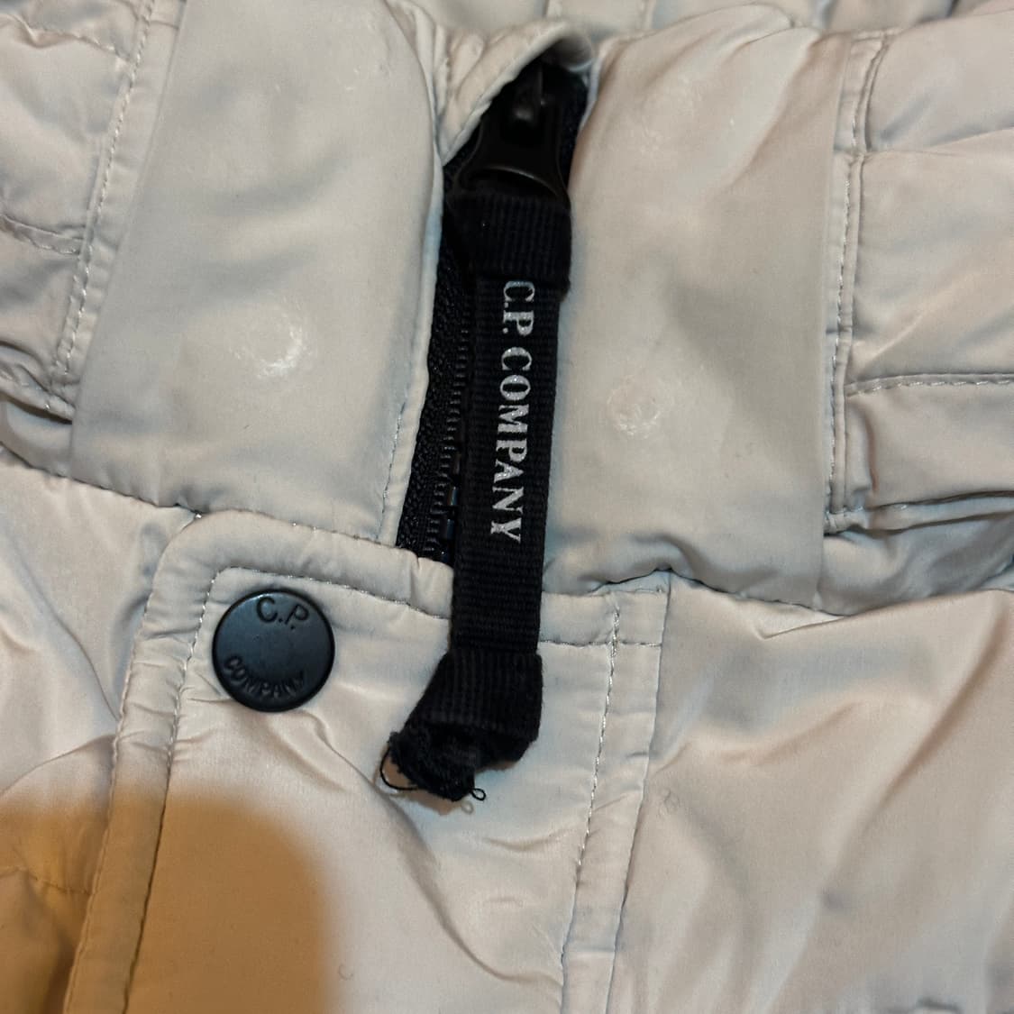 cp 컴퍼니 구스다운 고글 조끼 패딩 상품이미지4