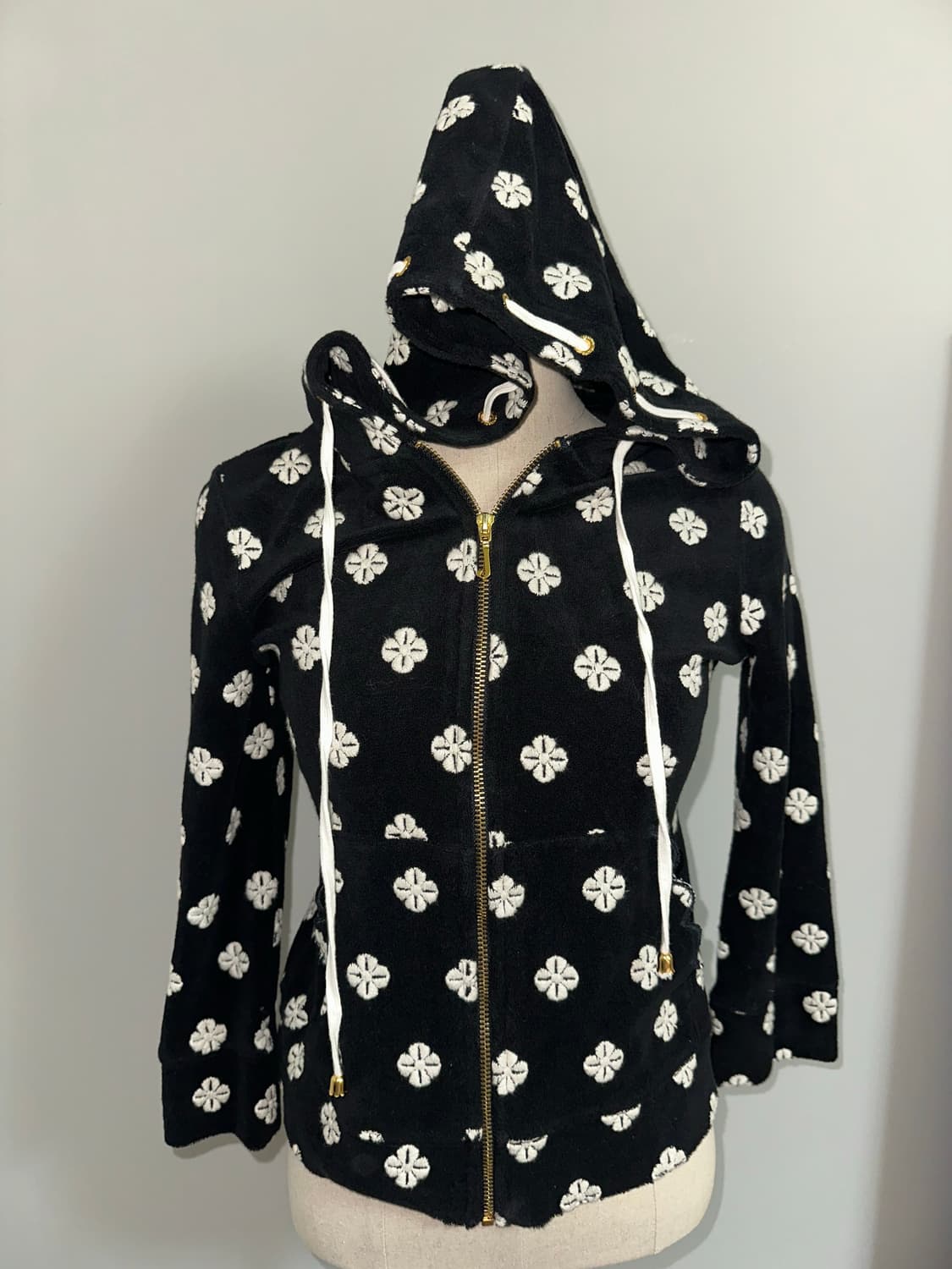 쥬씨꾸뛰르 7부 후드집업 상품이미지1