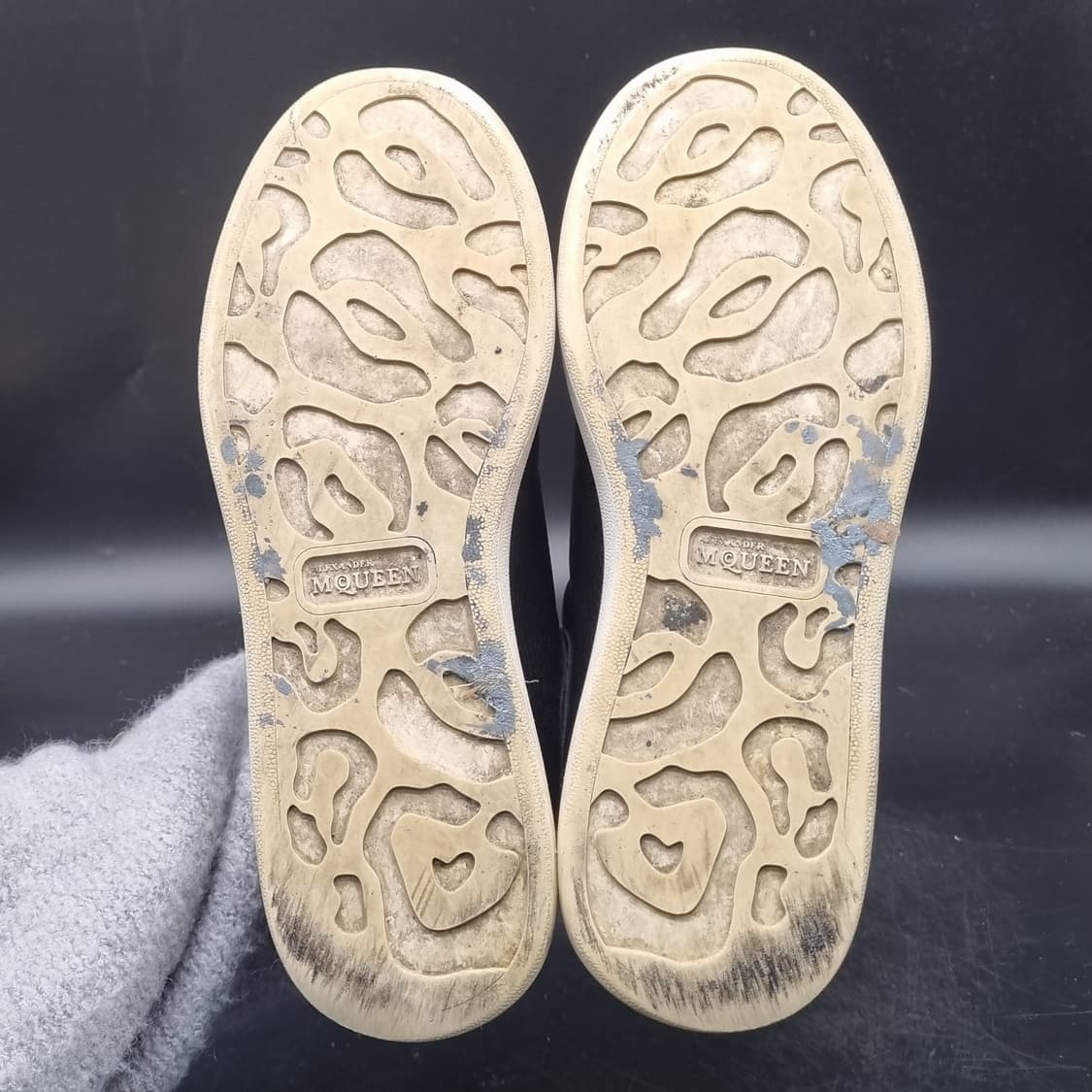 알렉산더맥퀸 스니커즈245  상품이미지3