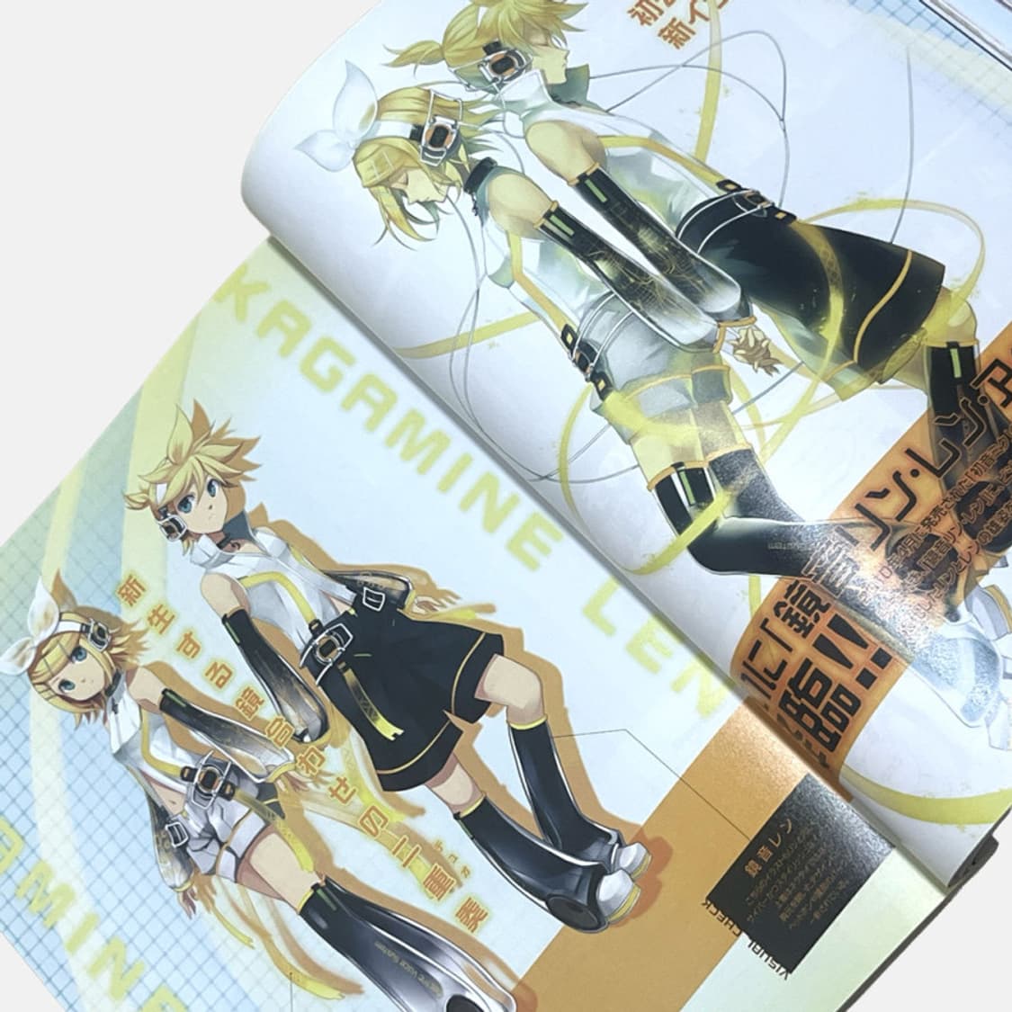 콤프티크 2011년 2월호 러키스타 럭키스타 표지 고전 미소녀 애니 잡지 상품이미지4