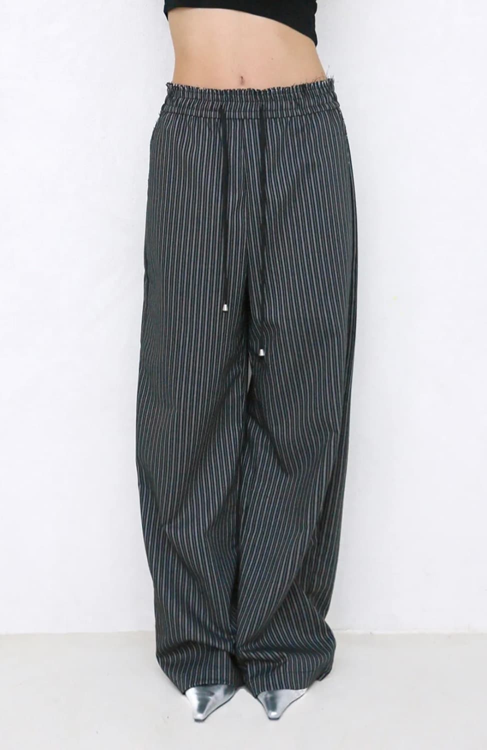 폴리수엠 SS EFFORTLESS PANTS (BLACK) 상품이미지3