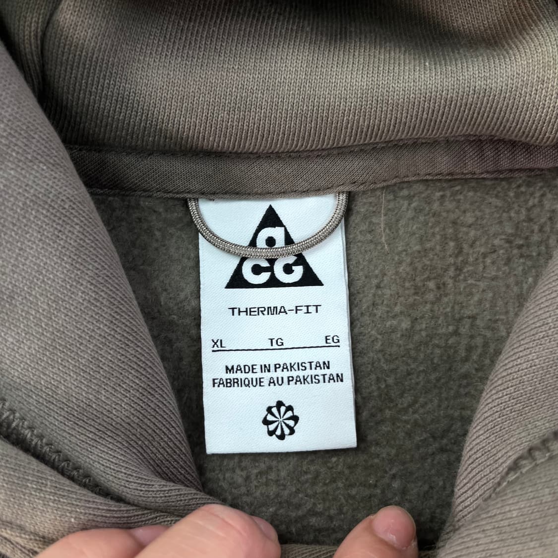 105 나이키 ACG 써마핏 카키 풀오버 후드티 상품이미지3