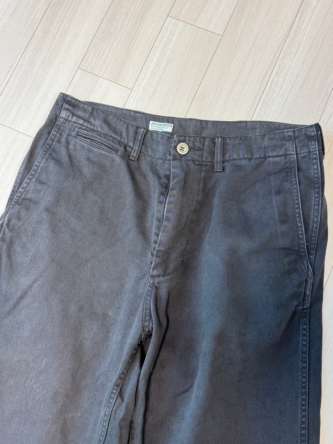 비헤비어 1942 유즈드 치노팬츠 - 블랙 2사이즈 상품이미지2