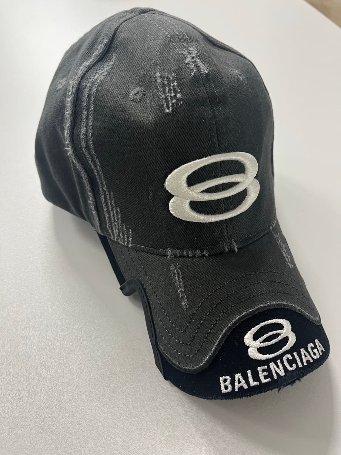 발렌시아가 유니티 볼캡 차콜 상품이미지1