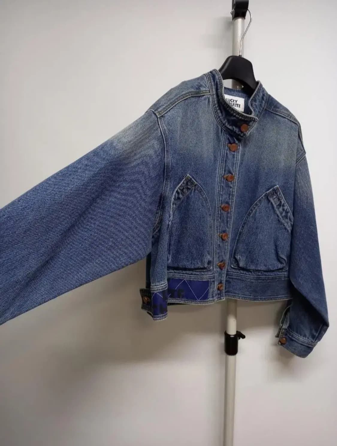 럭키슈에뜨 데님 생지 숏자켓 66 상품이미지4