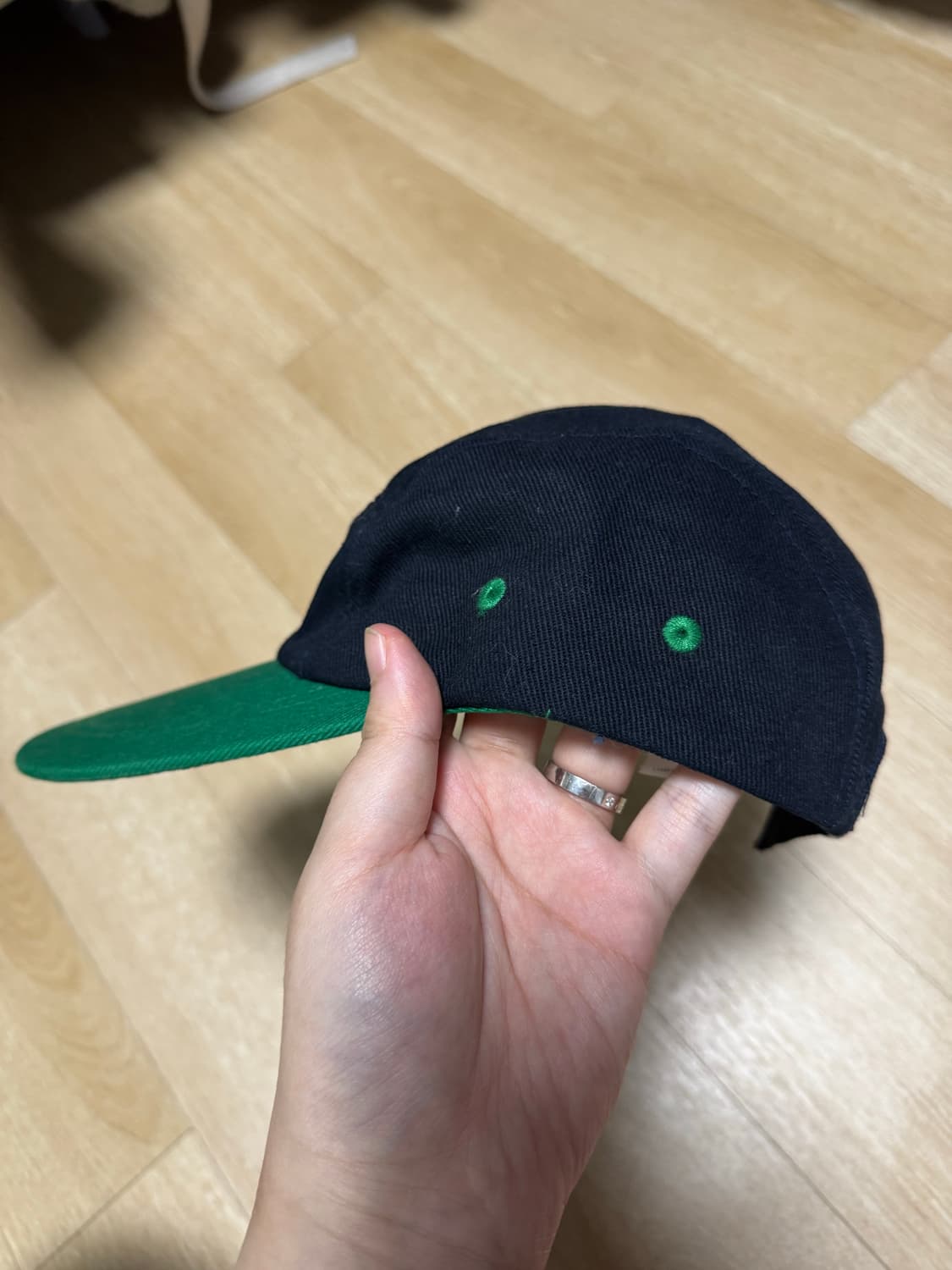 엘엘빈 x 빔즈 롱빌캡 네이비 상품이미지5