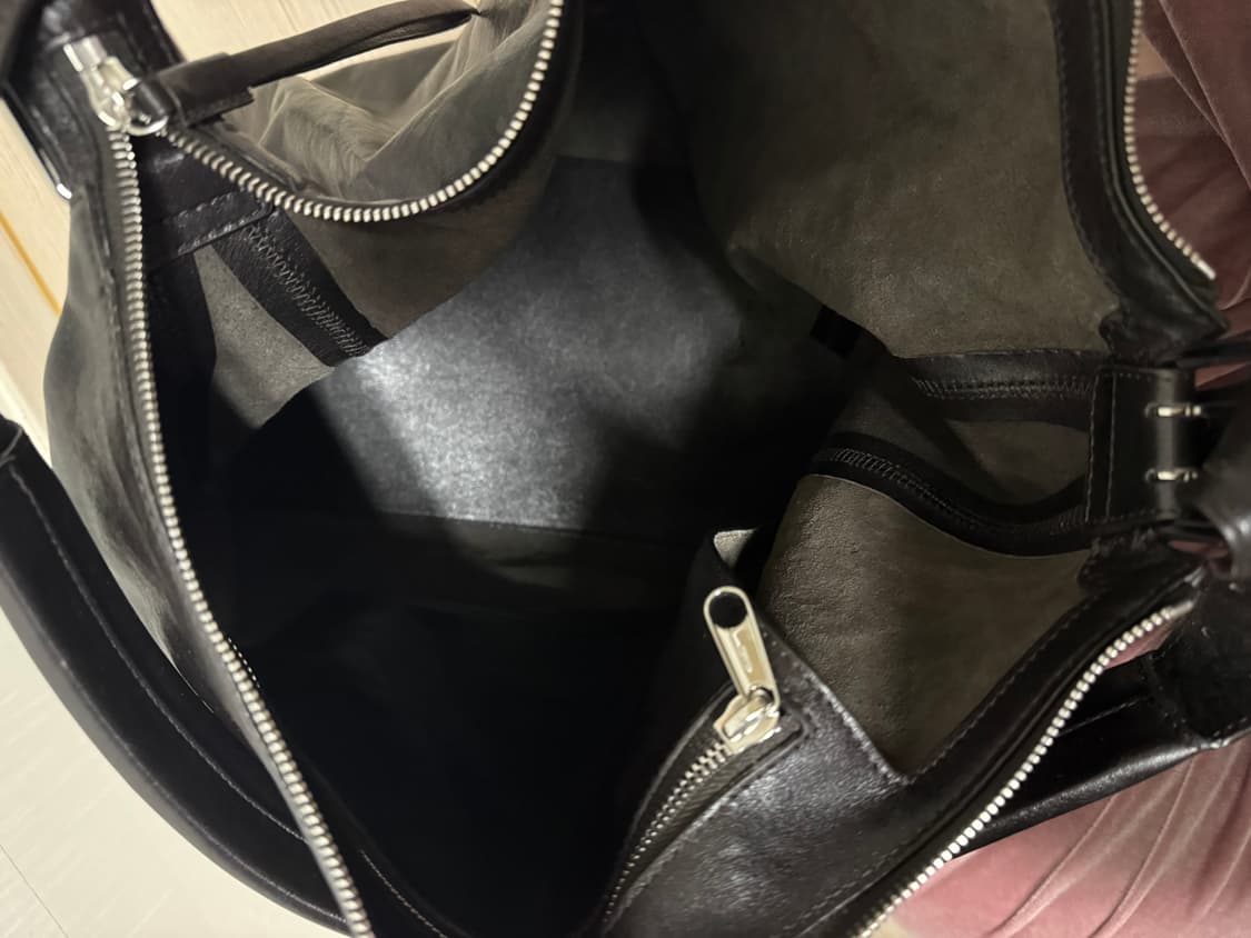 르메르 벨티드 호보백 다크 초콜릿 상품이미지6