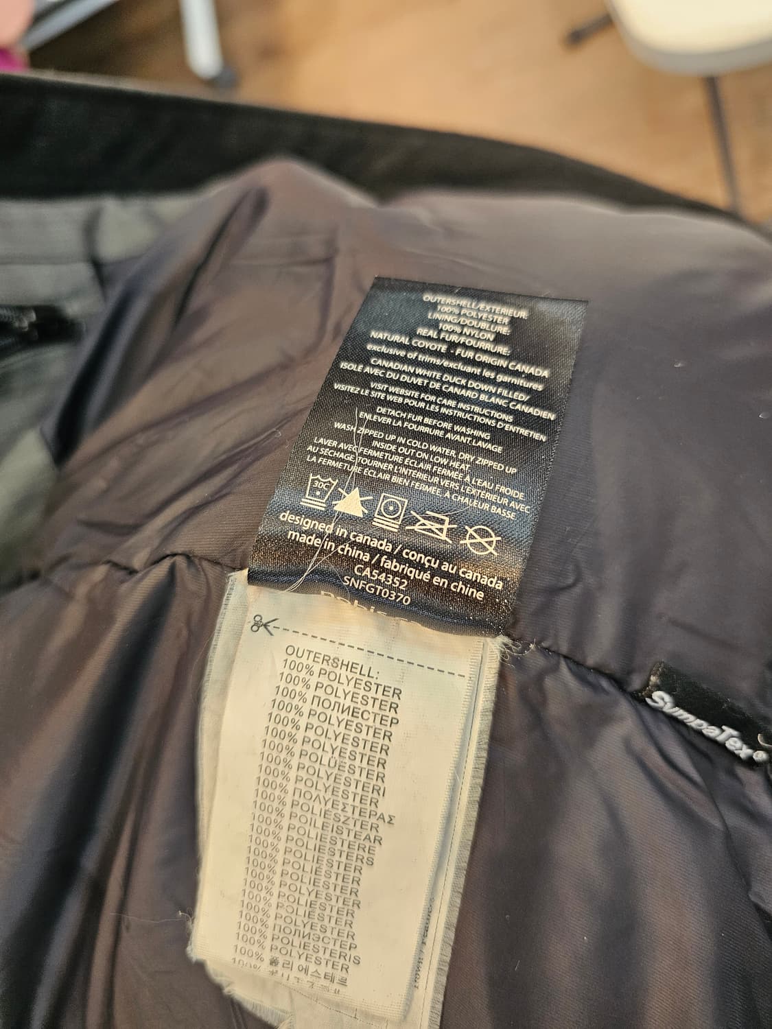 No.106 nobis 노비스 코요테 퍼패딩(XS) 상품이미지10