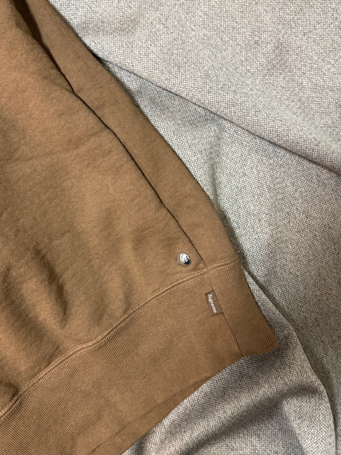 슈프림 Blesss Supreme 맨투맨 브라운 상품이미지5