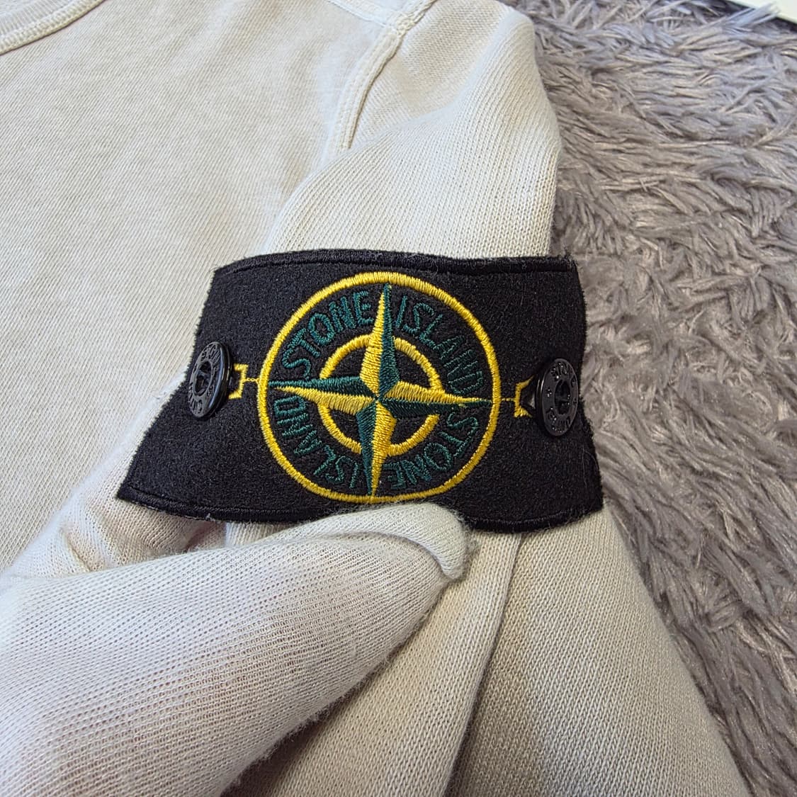 {클로젯}[L][백화점판]스톤아일랜드 맨투맨 상품이미지3