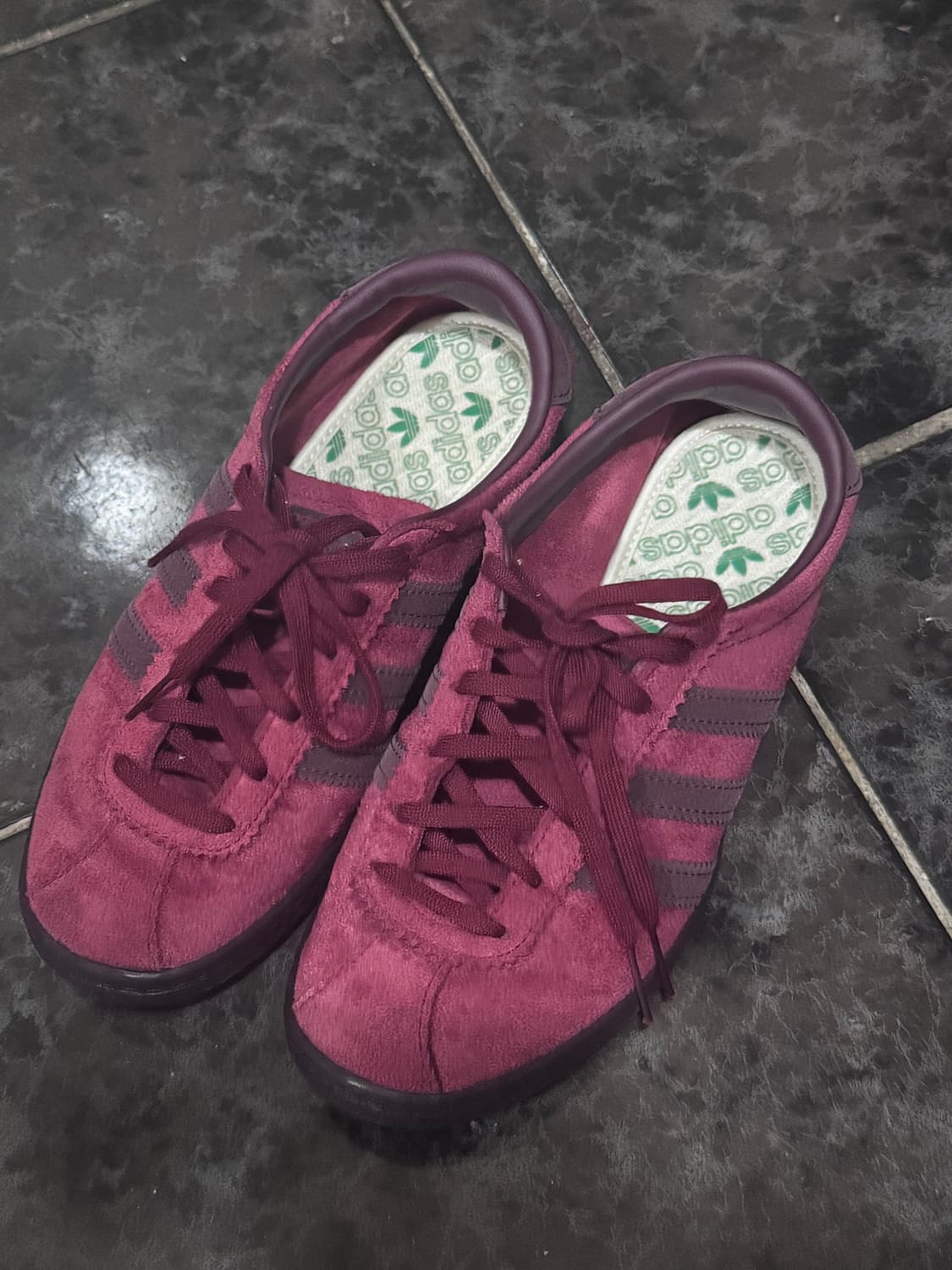 아디다스 토바코 버건디 230 상품이미지1