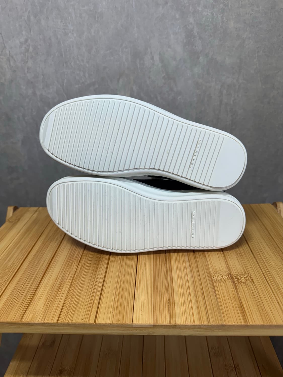 37 / Rick Owens 릭오웬스 엠보싱 라몬즈 로우 상품이미지7