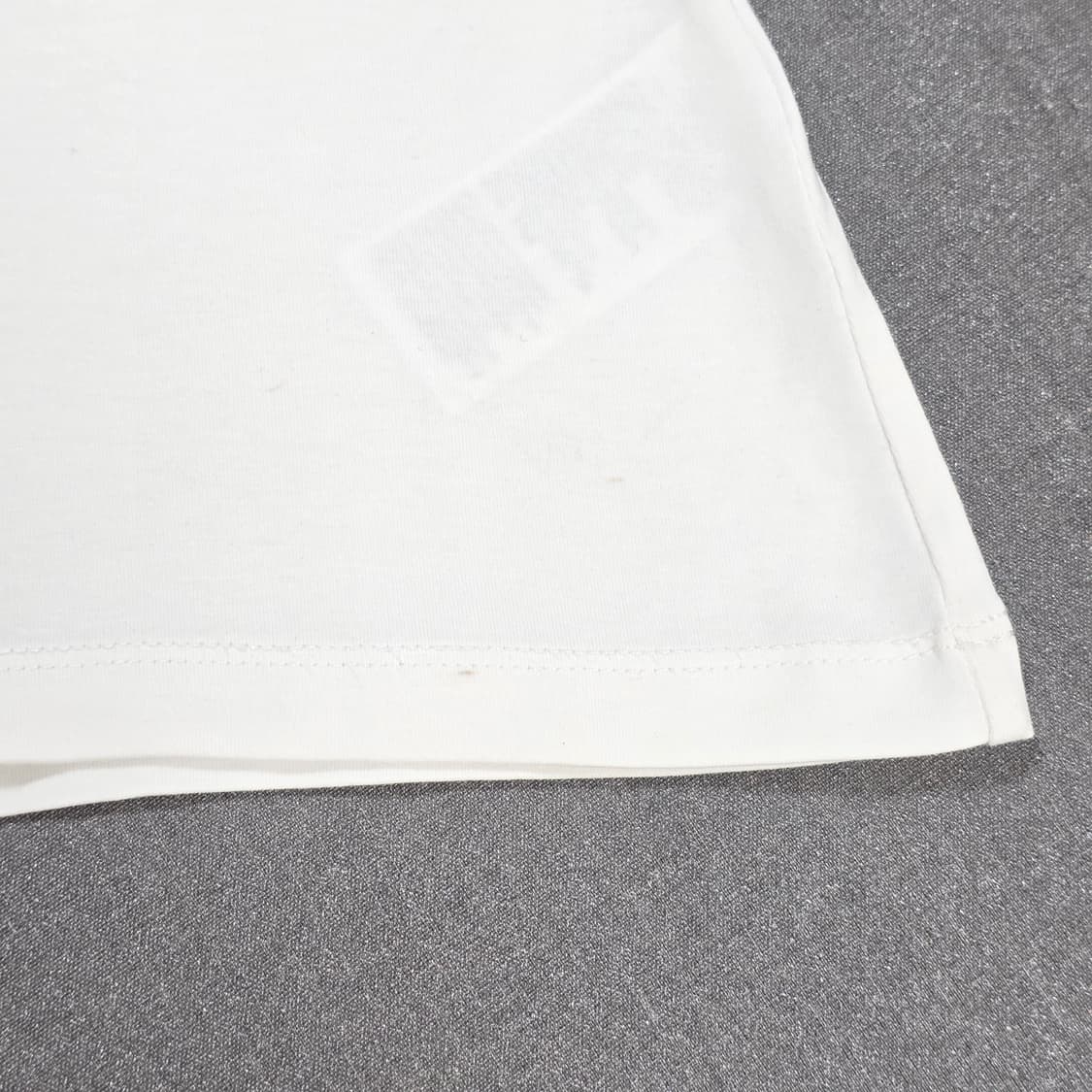 여성 L 캘빈클라인 진스 딱붙핏 브이넥 반팔티셔츠 상품이미지4