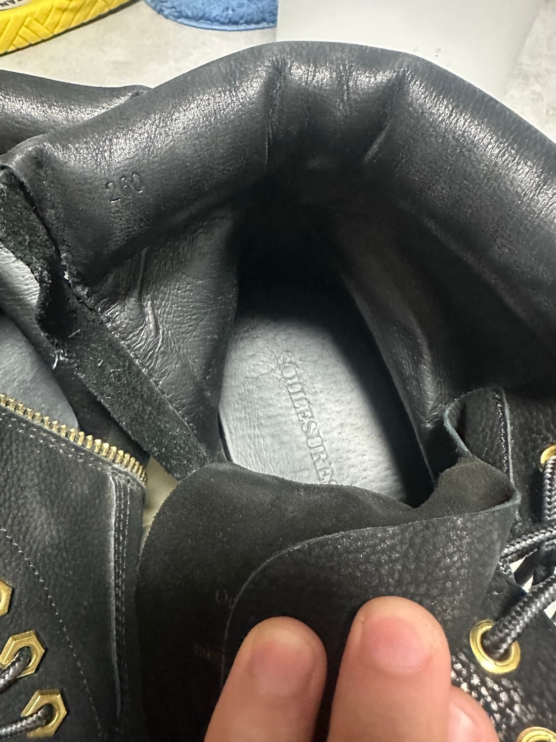 쏘유레슈어 벨루가 블랙 260 상품이미지4