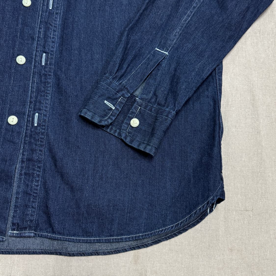 유니클로 샴브레이 생지 진청 데님셔츠 XL 상품이미지3