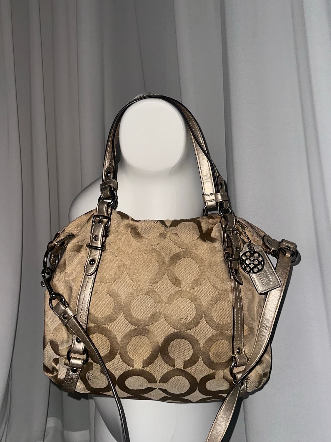 코치 빈티지 베이지골드 숄더백 상품이미지7
