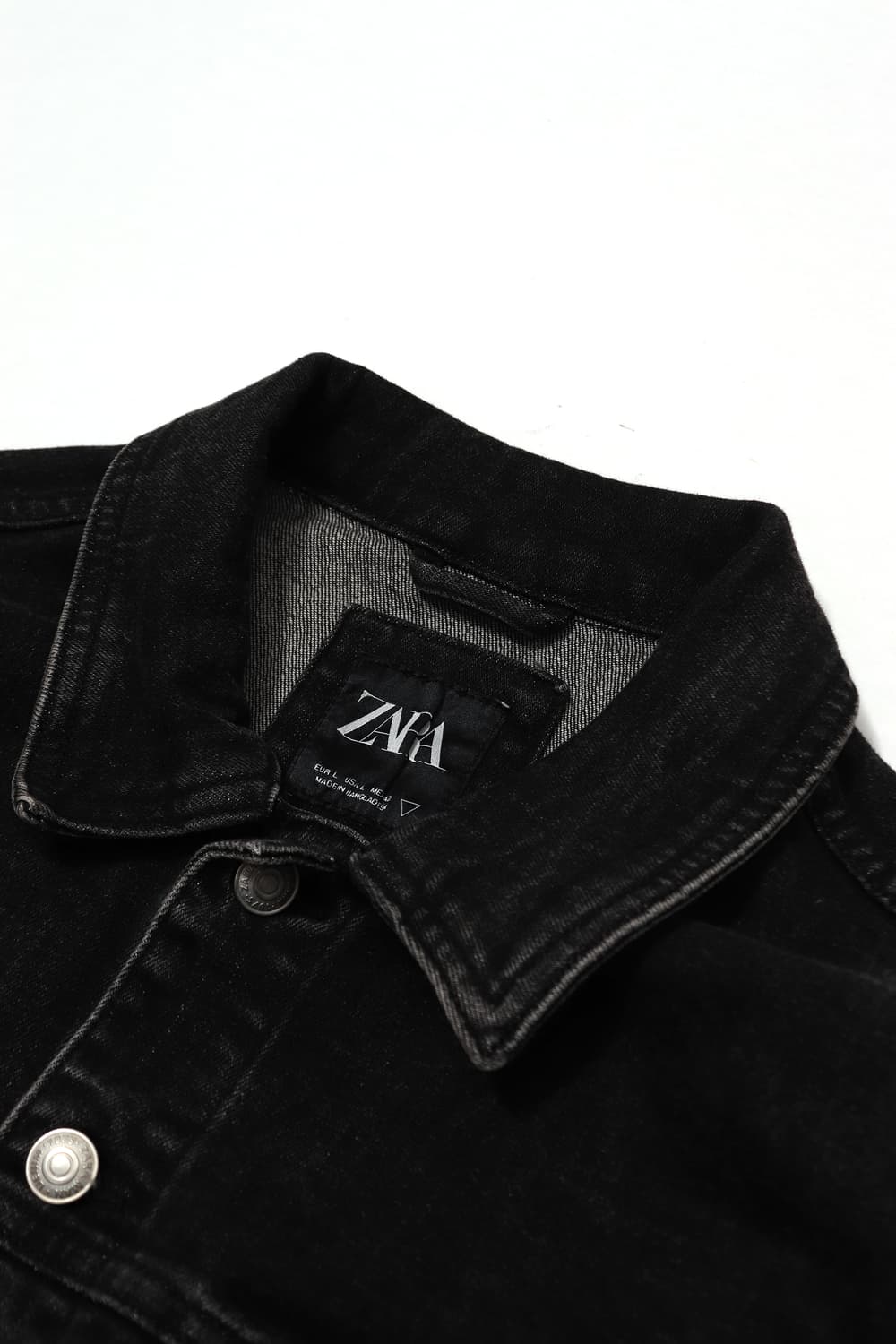 ZARA 데님 흑청 데님 트러커 size L 상품이미지3