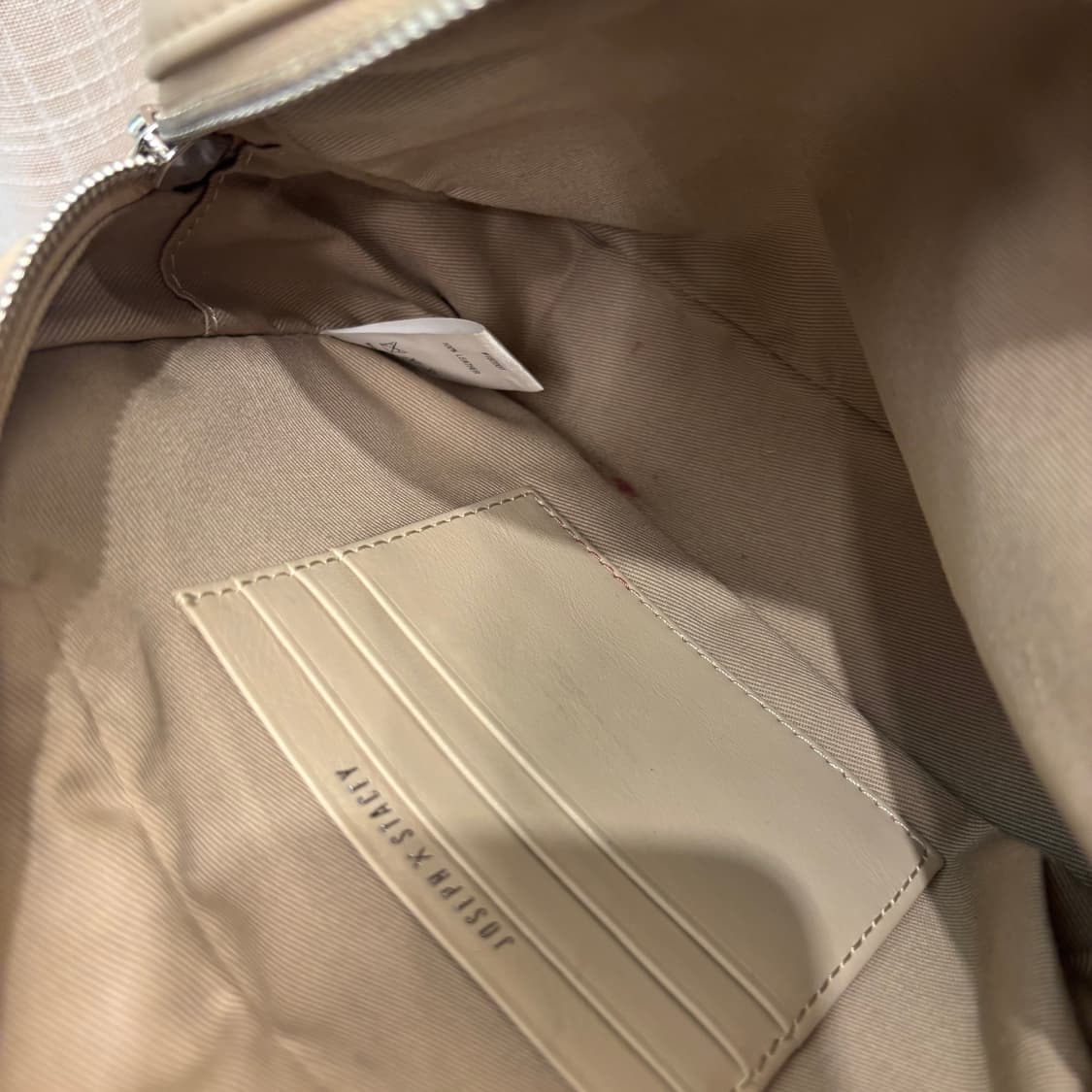 정품 조셉앤스테이시 소가죽 크로스백    상품이미지10