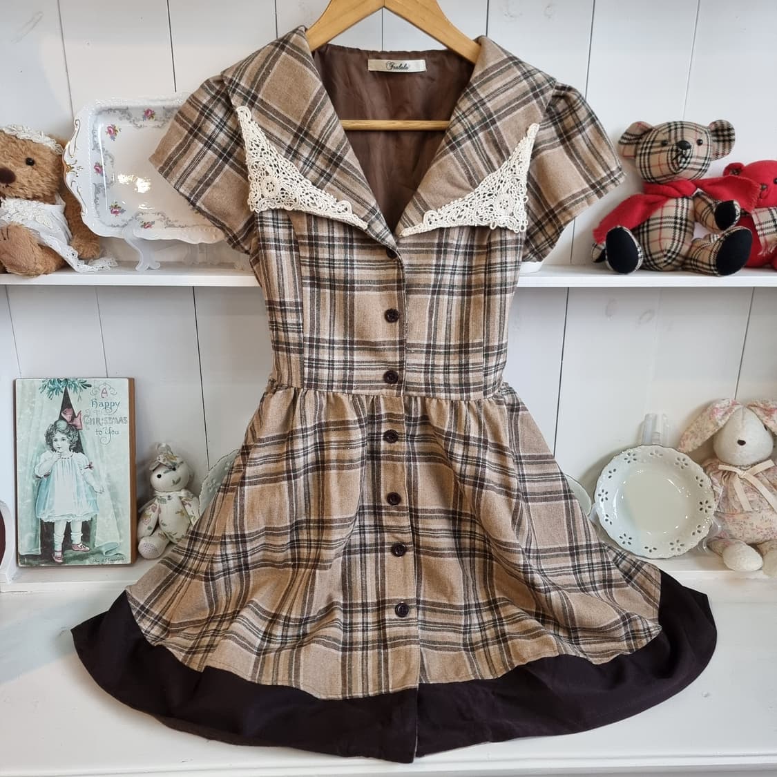 Tralala(트랄라라) 빈티지 체크 레이스카라 플레어 원피스 상품이미지3