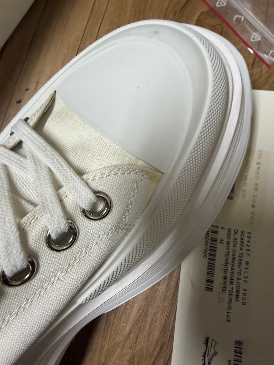 알렉산더 맥퀸 오버솔 캔버스 상품이미지7