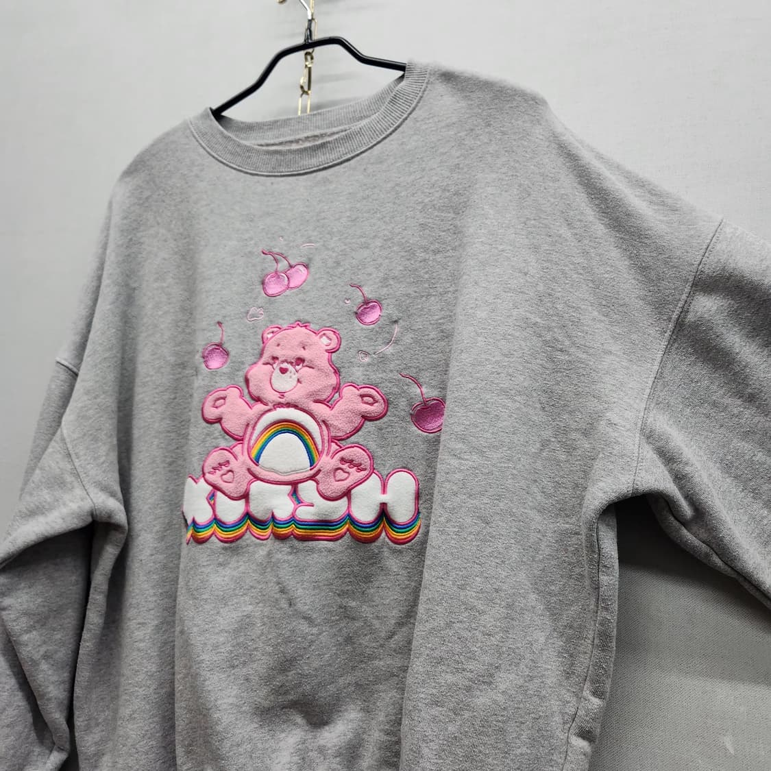 키르시x케어베어스 3d 빅로고 맨투맨 XL 상품이미지3