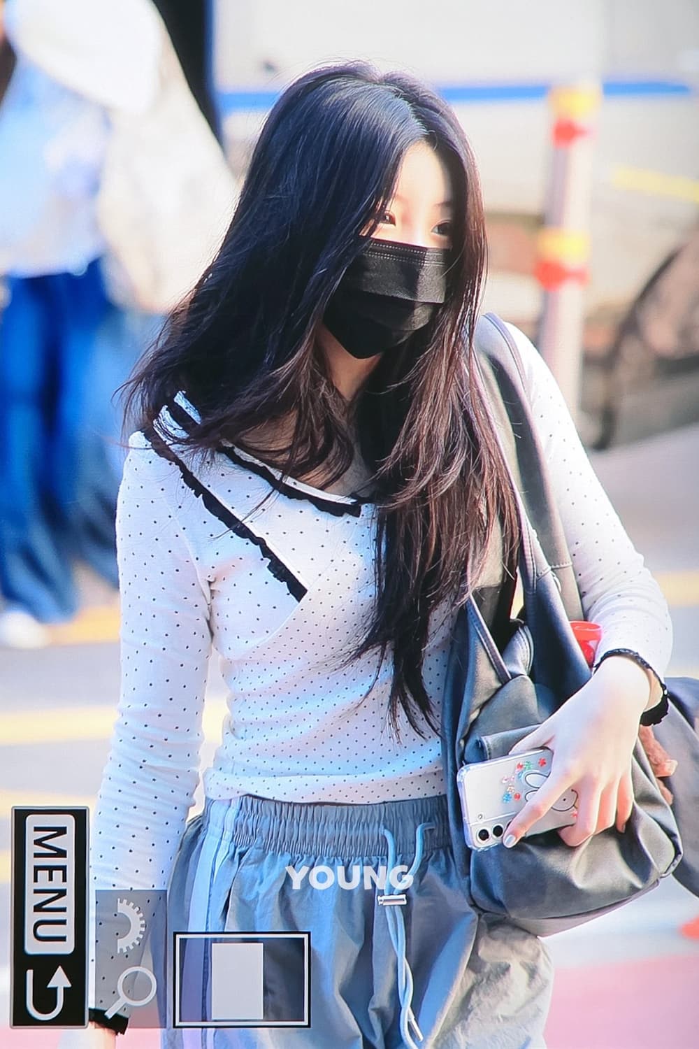 <아일릿 원희 착용> 샤키리 스타 레이스 탑 화이트 상품이미지2