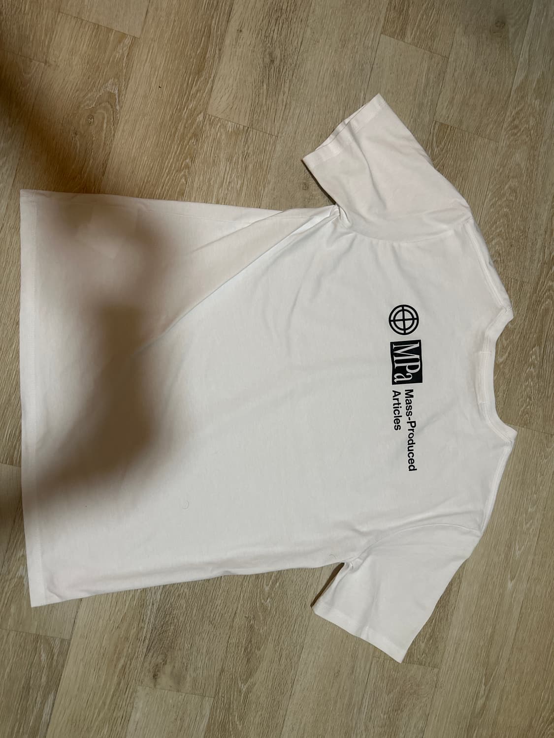 MPa T-SHIRT (WHITE) 플라스틱프로덕트 상품이미지1