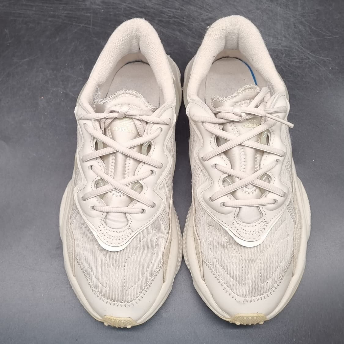 아디다스 오즈위고 베이지 여성운동화240 상품이미지2