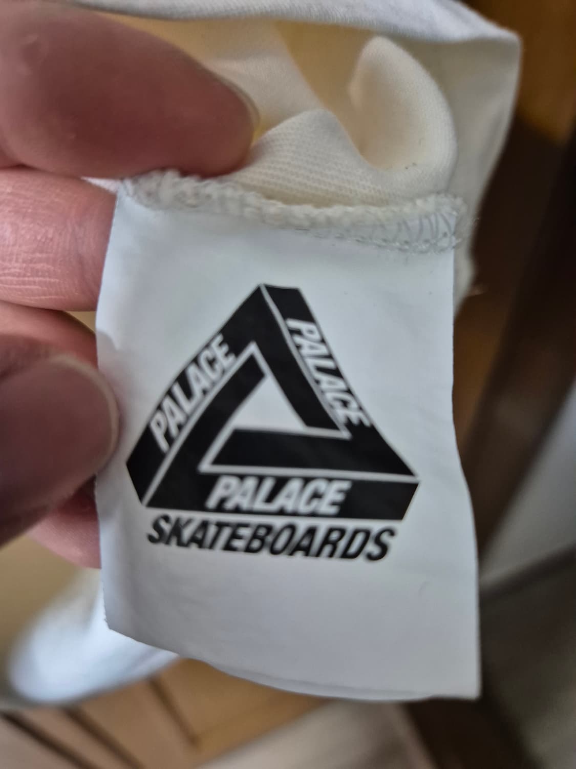 팔라스 PALACE  P3 롱슬리브 소프트 화이트 L 상품이미지7