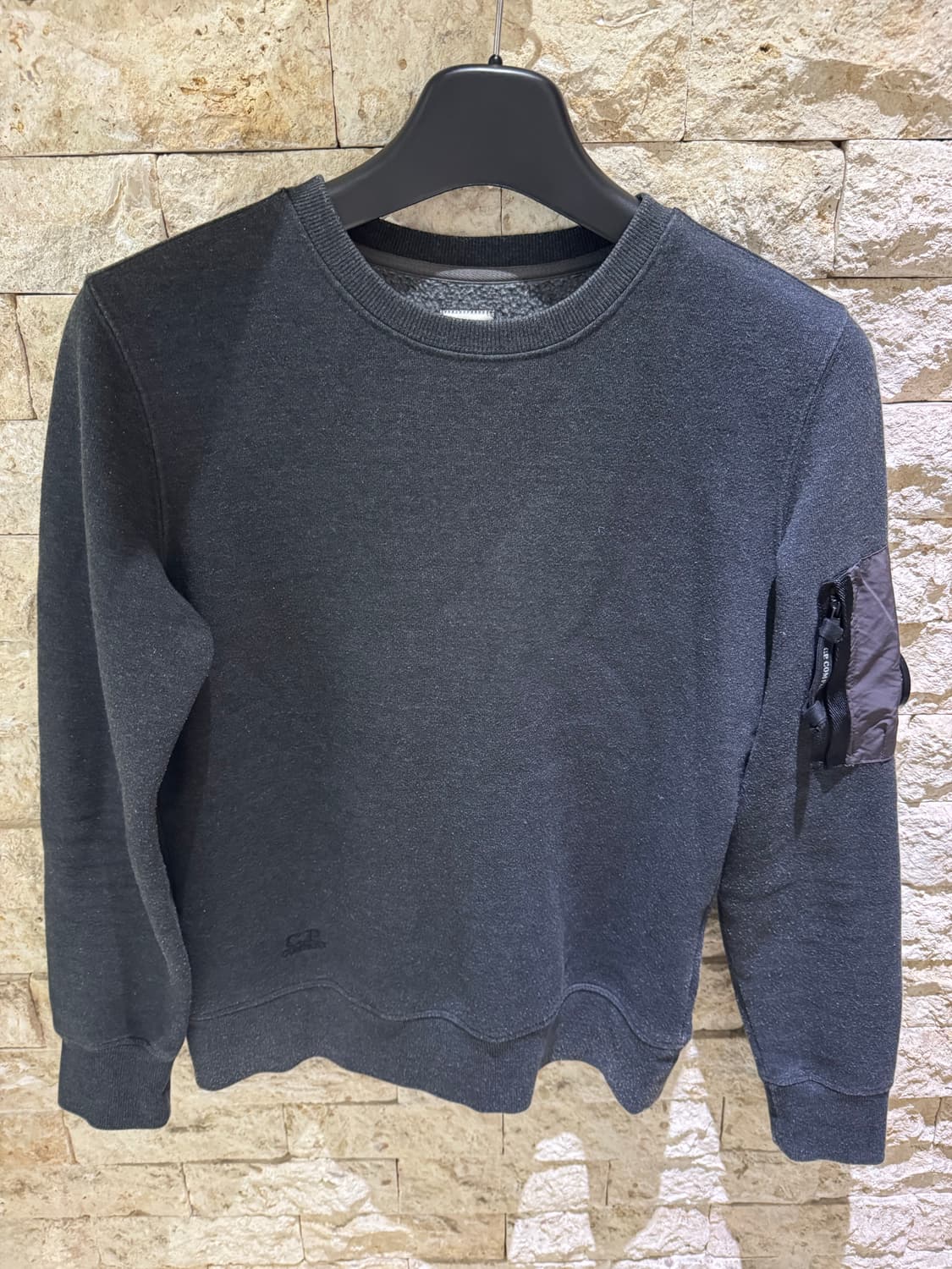 C.P 컴퍼니 맨투맨 S 상품이미지1