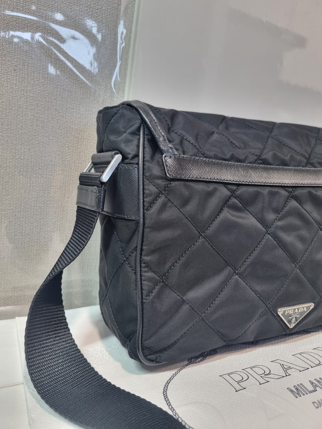 정품 프라다 퀄팅 메신저백 상품이미지8