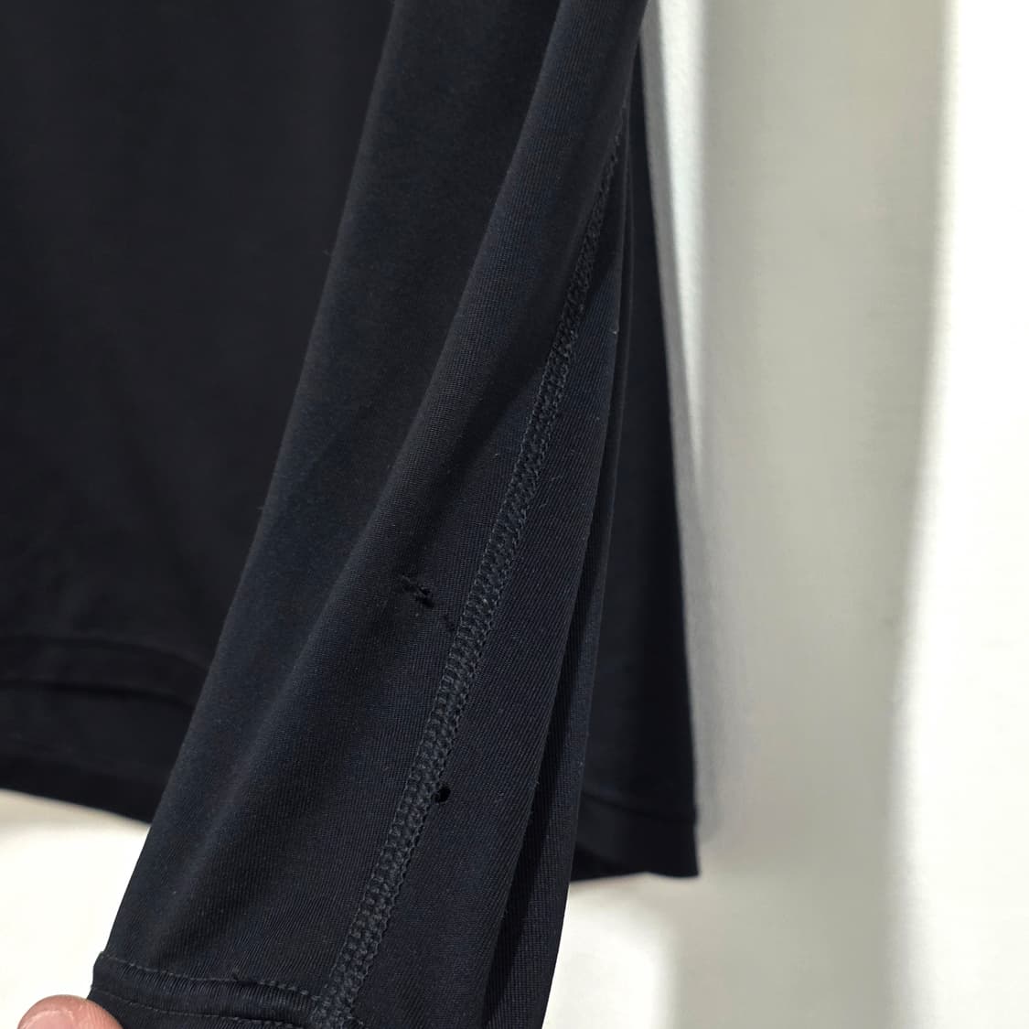 M 95 나이키 프로 드라이핏 기능성 긴팔티셔츠 (하자) 상품이미지3