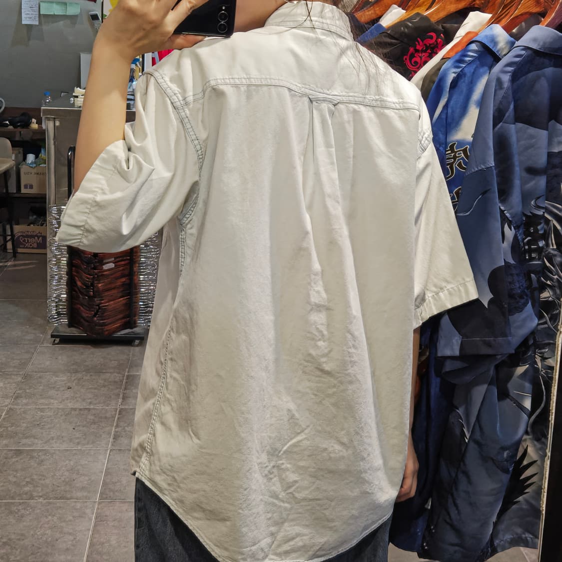 [NO.9] 워너브로스 루니툰 화이트 데님 반팔 셔츠 상품이미지4