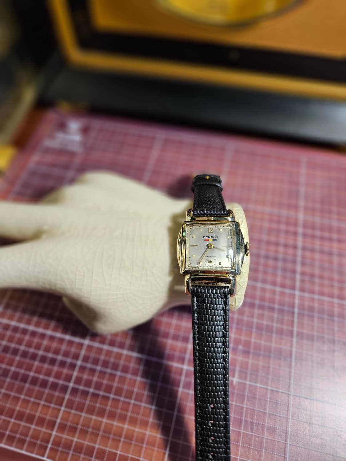 1950s BENRUS 벤러스 빈티지 사각 수동 핸드와인딩 시계 상품이미지2