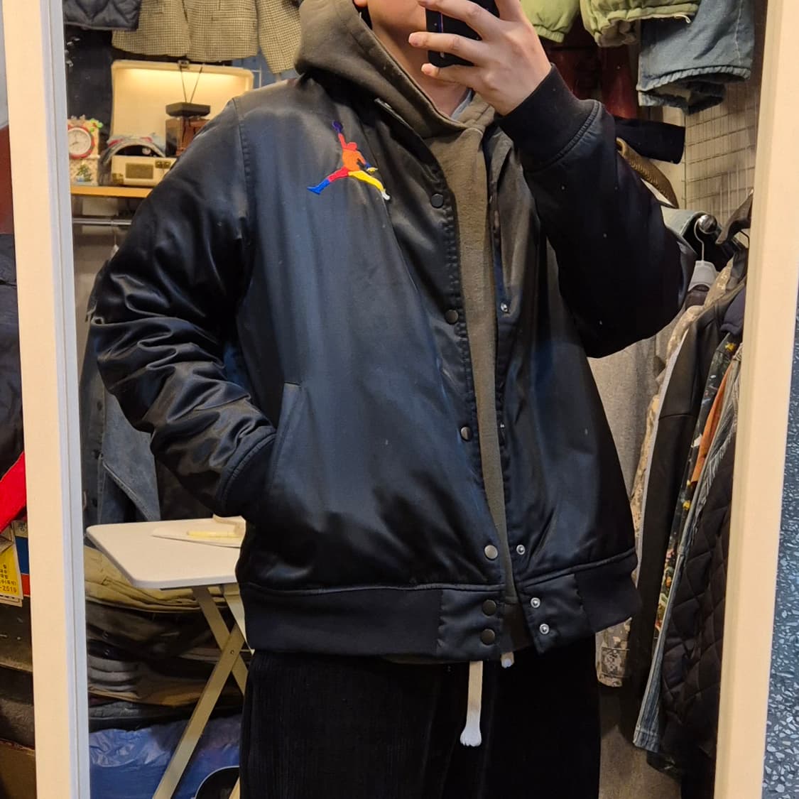 XL(착샷잇음) 나이키 조던 블랙 블루종자켓  상품이미지3