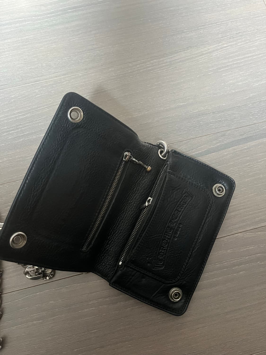 크롬하츠 투버튼 레더 가죽지갑 블랙  상품이미지6