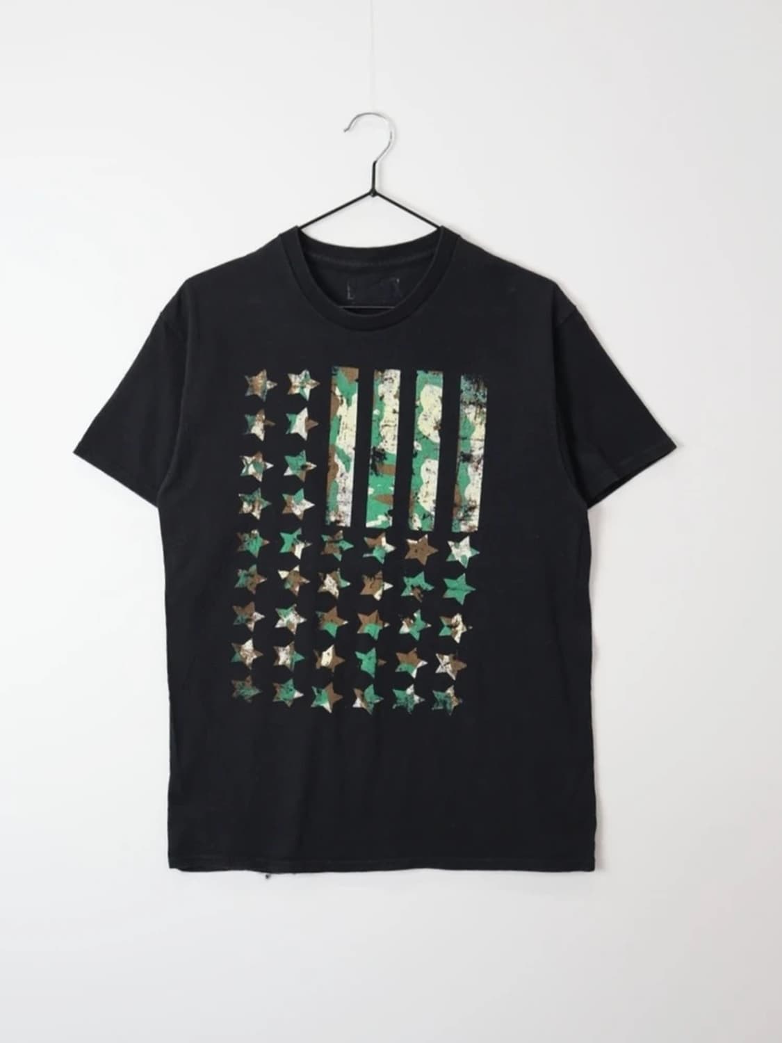 Vintage Camo Flag Graphic Tee 상품이미지3