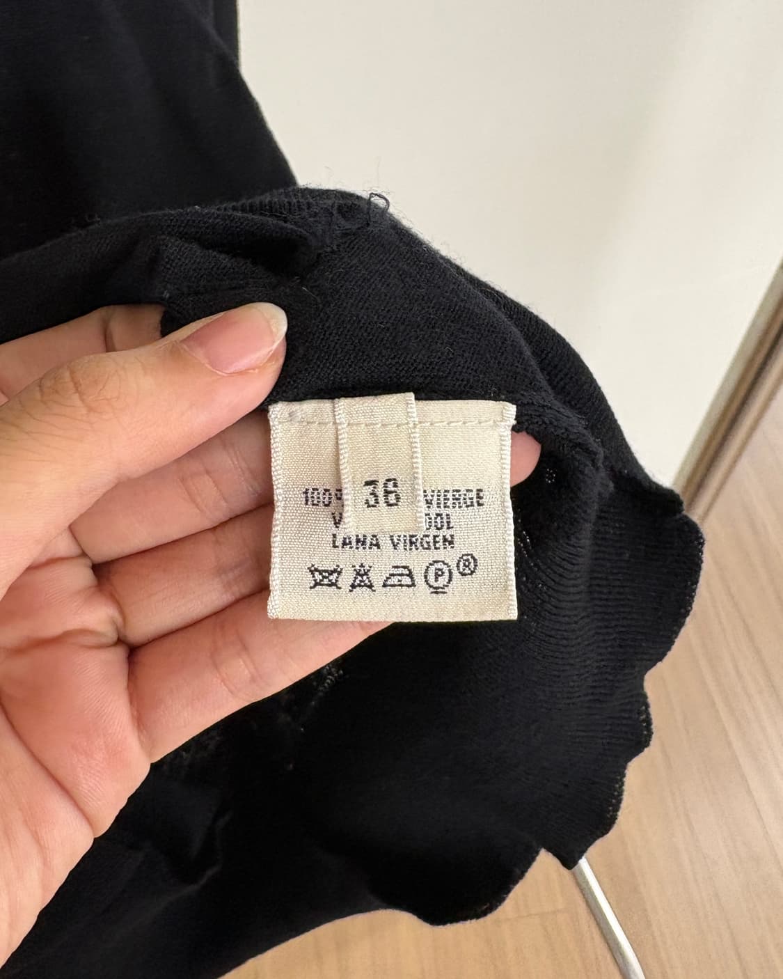 에르메스 블랙 타이 버진울 가디건 상품이미지8