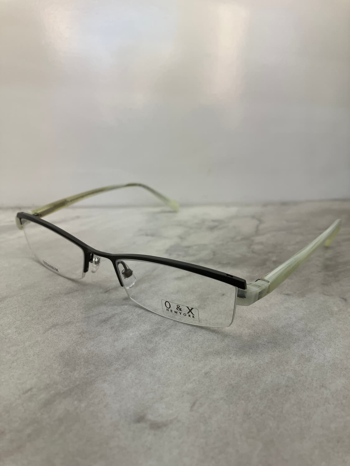 오앤엑스 O&X New York 에메랄드 그레이 스퀘어 반무테 메탈 안경 상품이미지8