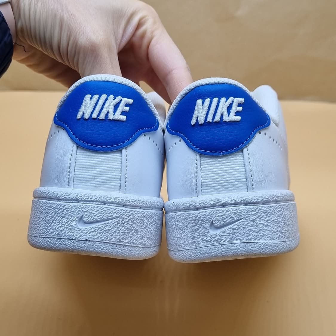 나이키 코트로얄2 남성스니커즈260. 상품이미지4