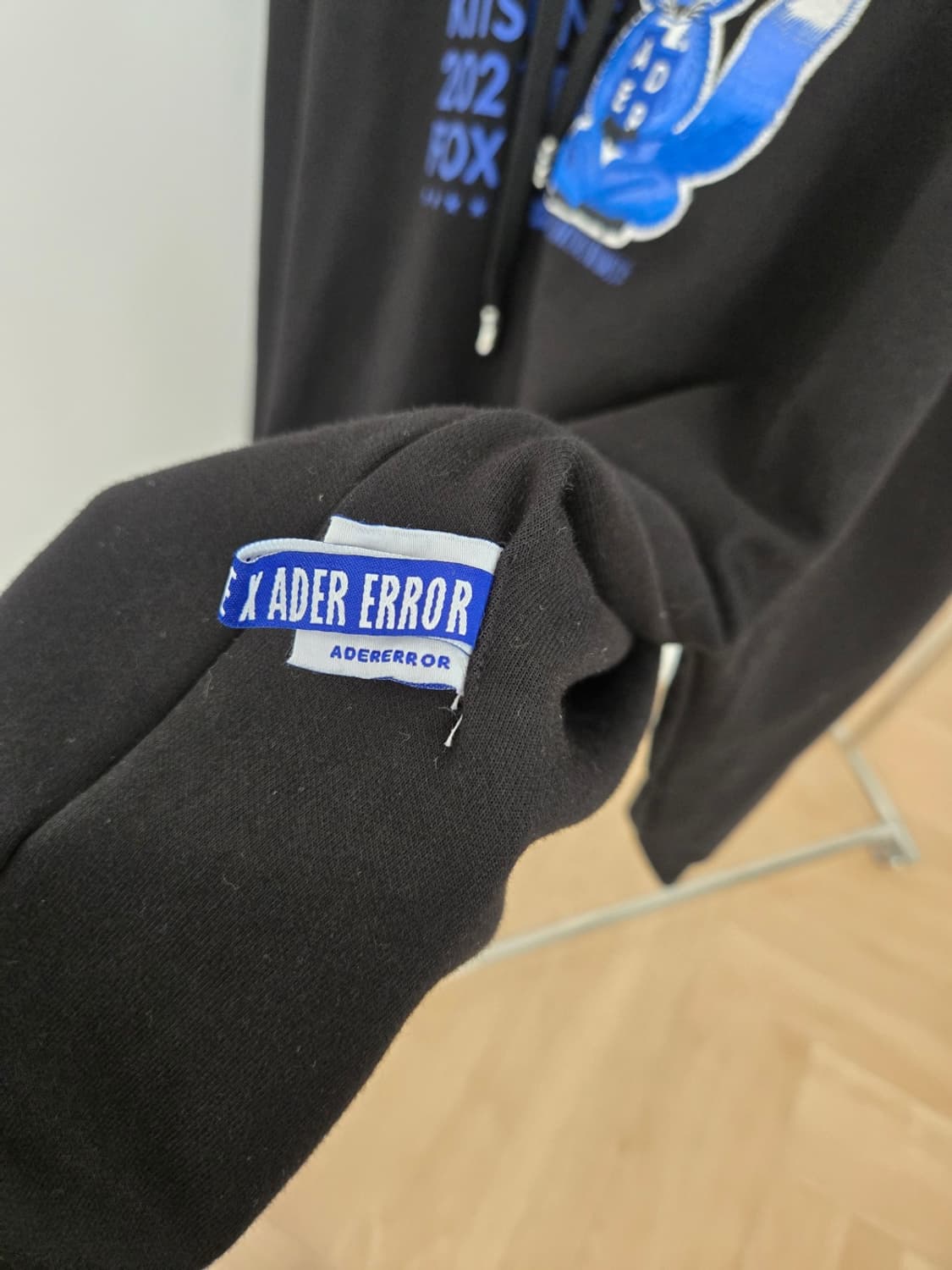 아더에러 X 메종키츠네 코튼 후드티  상품이미지3