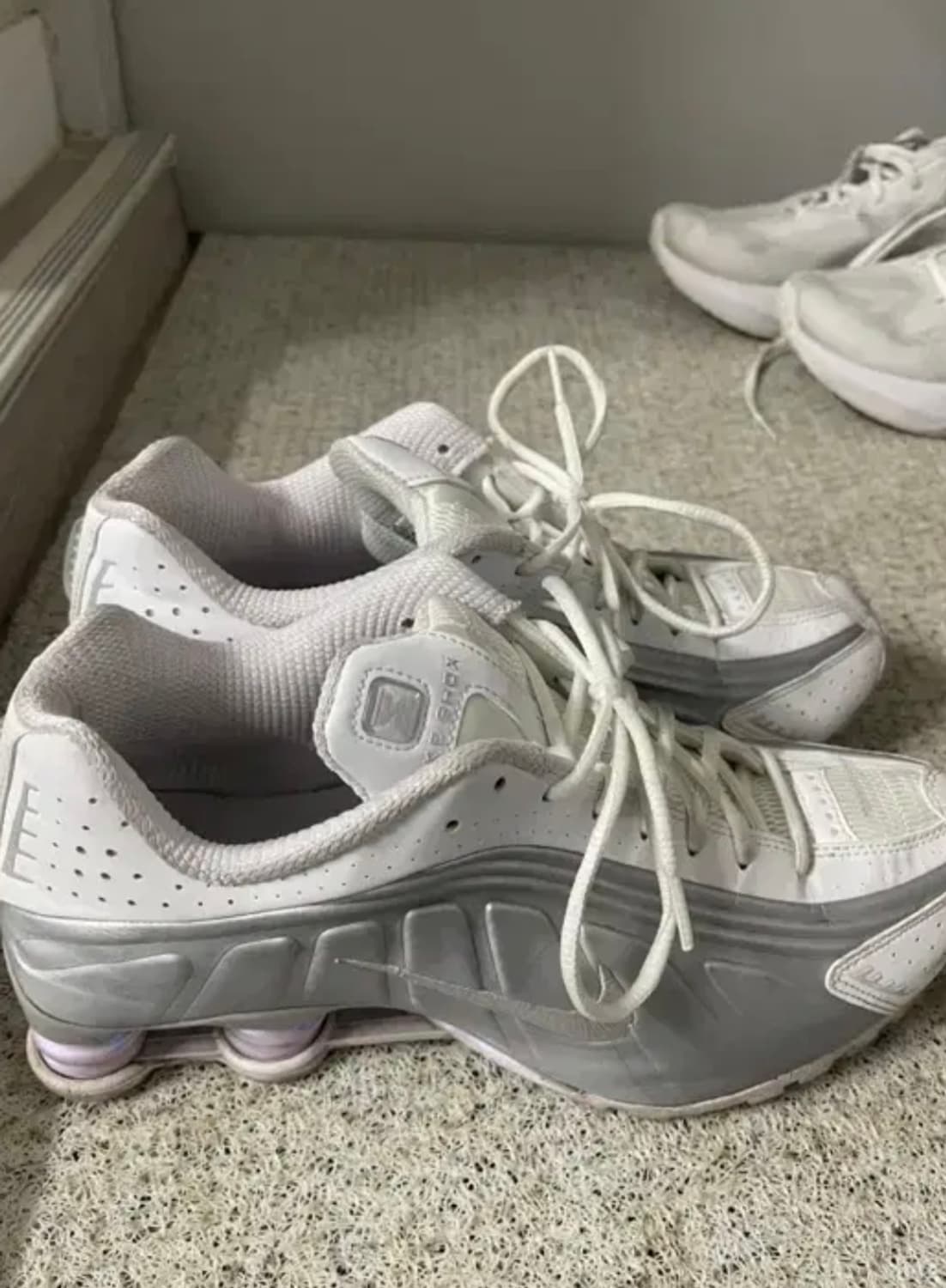 나이키 샥스 상품이미지4