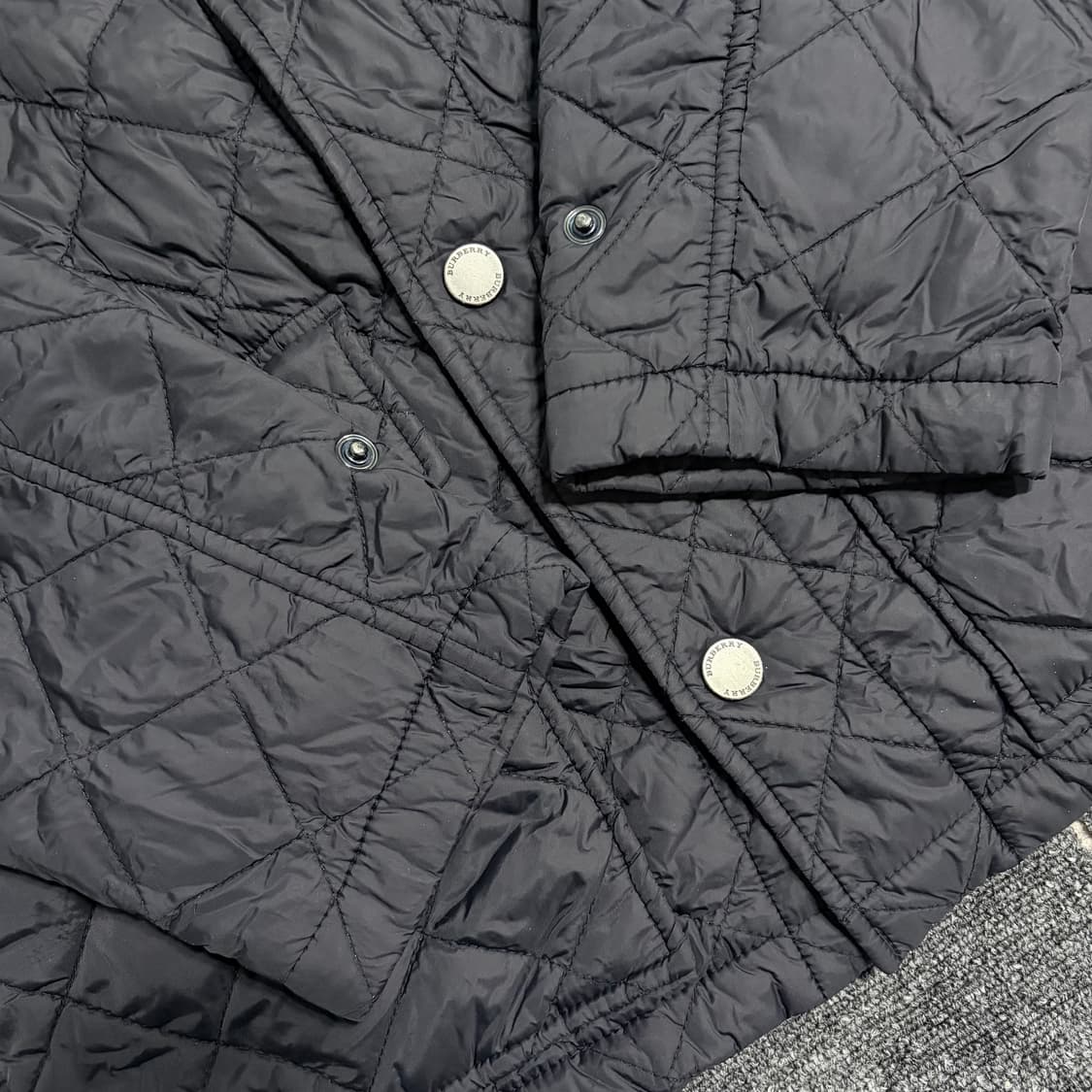 바버리 퀄팅 누빔 자켓 상품이미지2