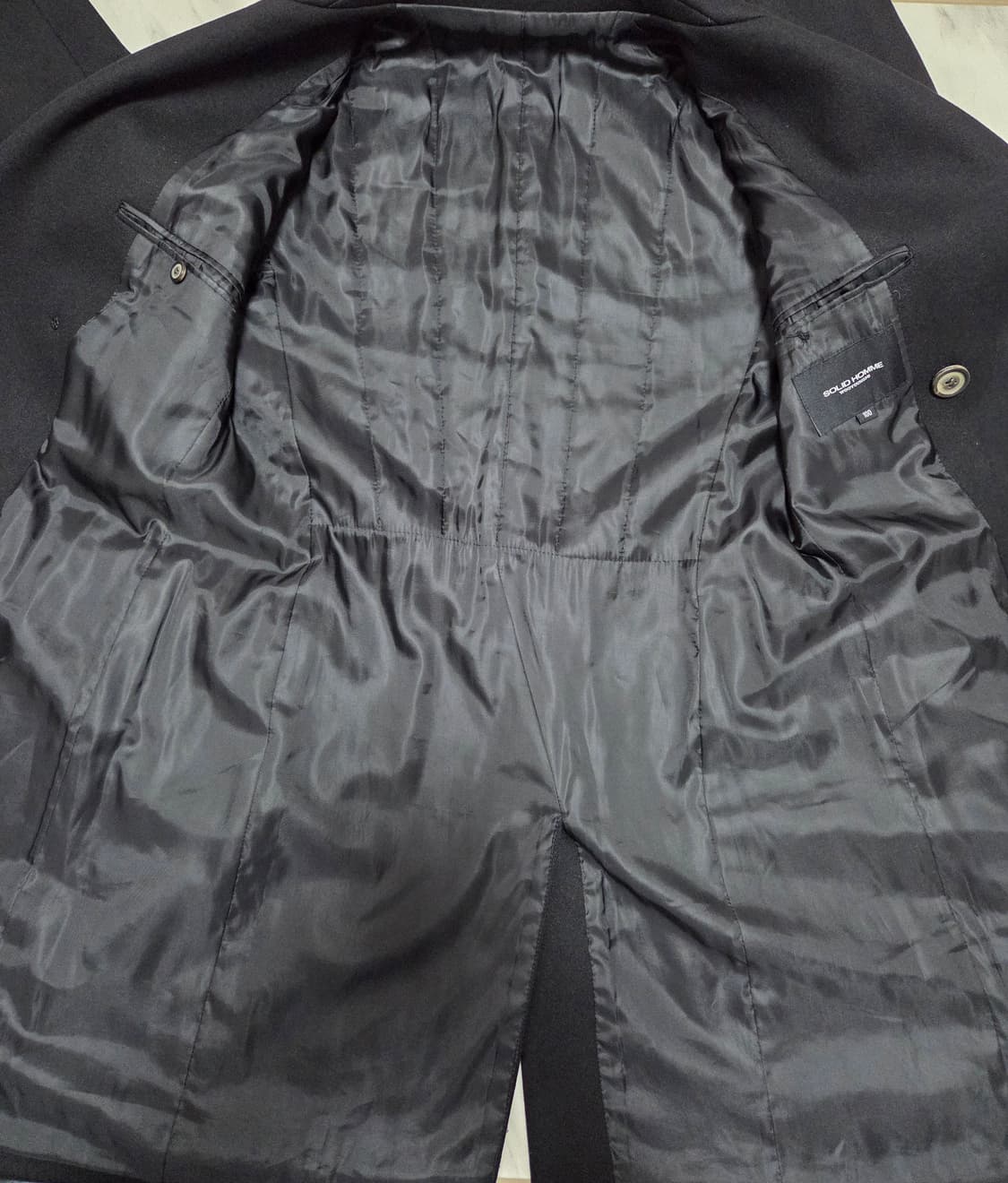 솔리드옴므 블랙 더블 브레스티드 코트  상품이미지5