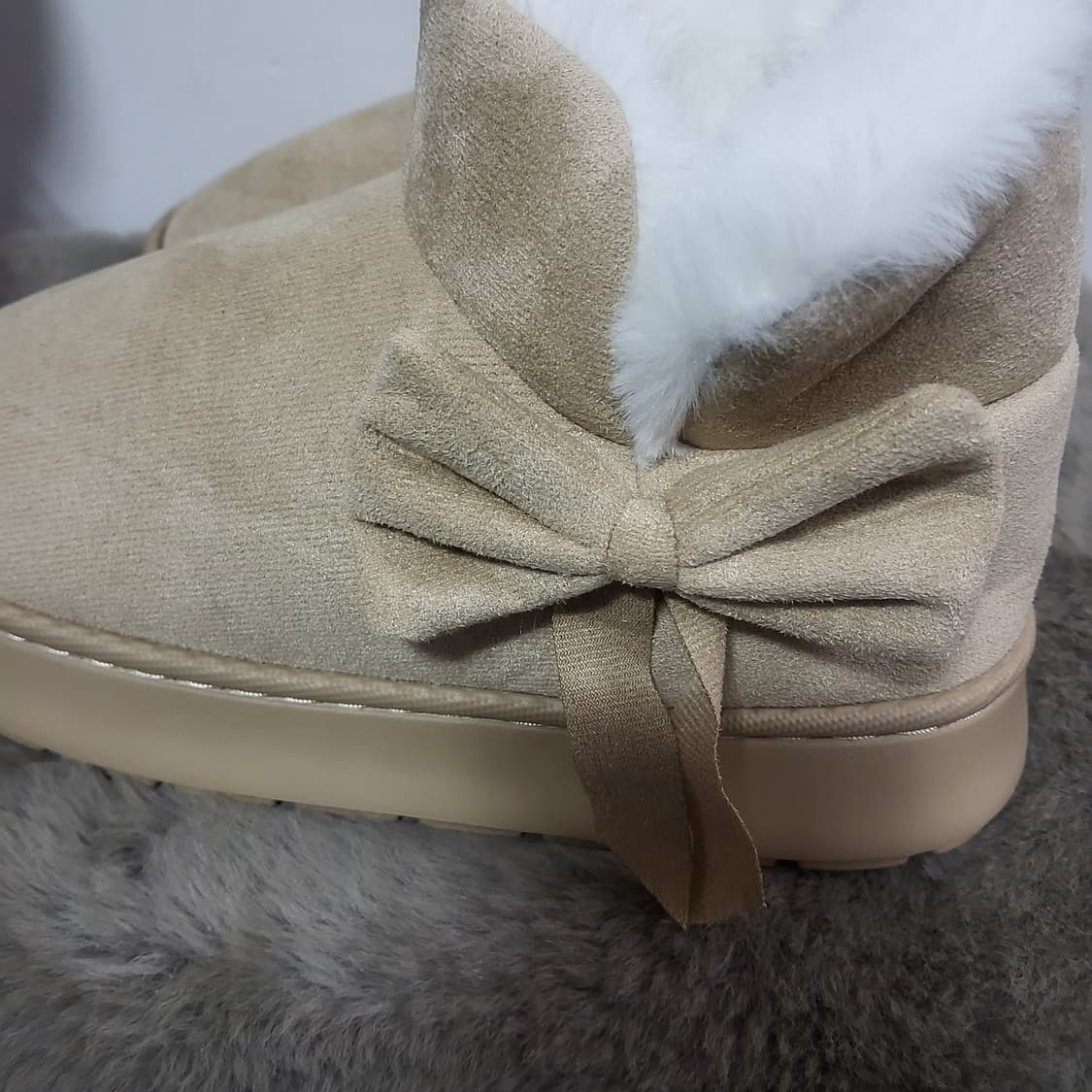 새상품 털 부츠 퍼 어그 스타일 부츠 너무 귀욤  235 240 상품이미지4