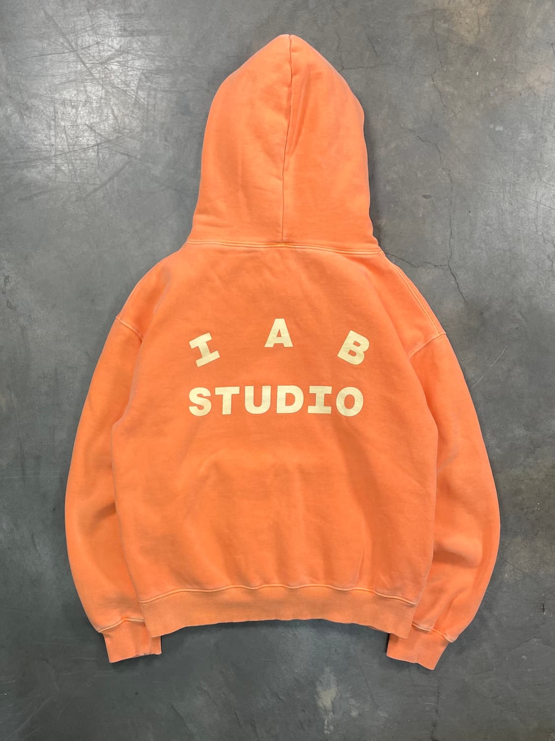 아이앱 스튜다오 피그먼트 스웻후드 상품이미지1