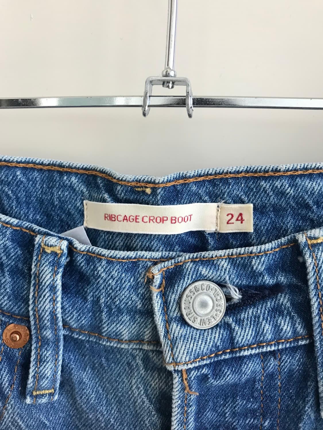 리바이스 프리미엄 중청 크롭 부츠컷 24 상품이미지3