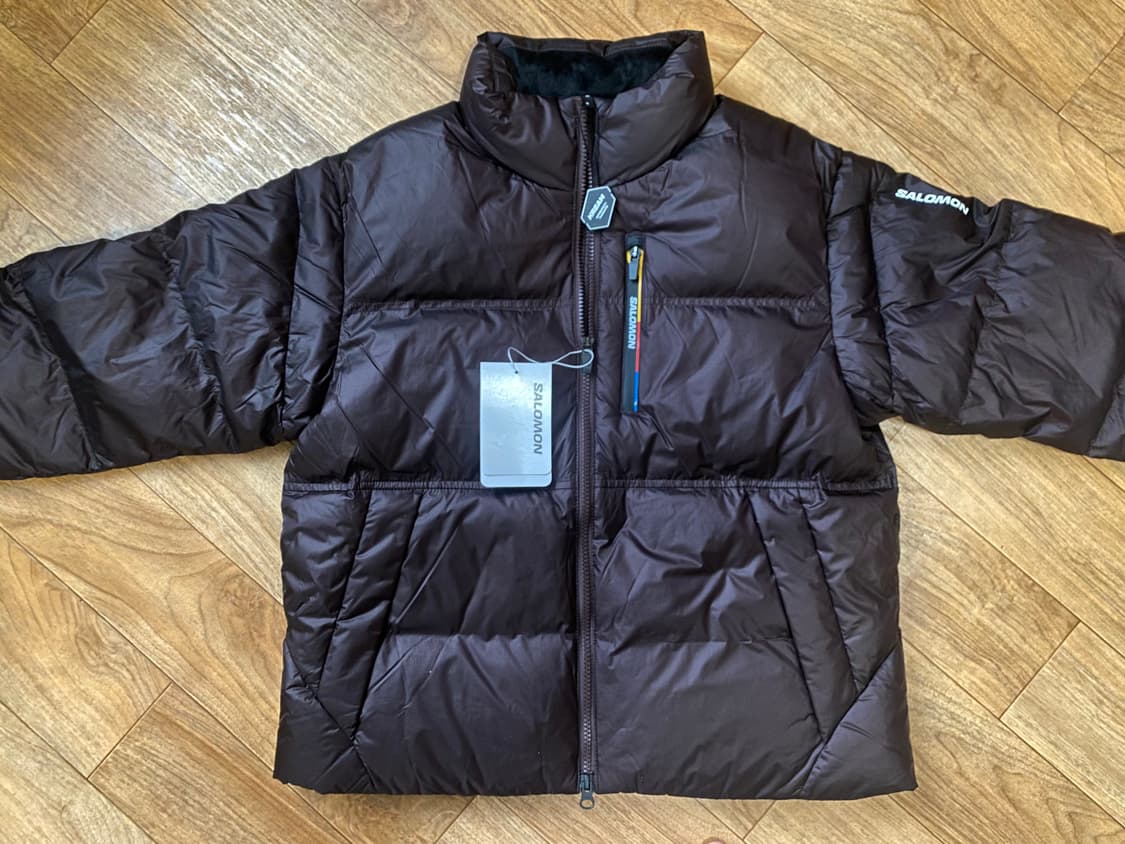 살로몬 컨투어 크롭 다운 자켓 초콜릿 상품이미지2