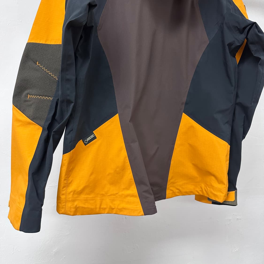 아이더 히야신스 고어텍스 자켓 90사이즈 J33 상품이미지6