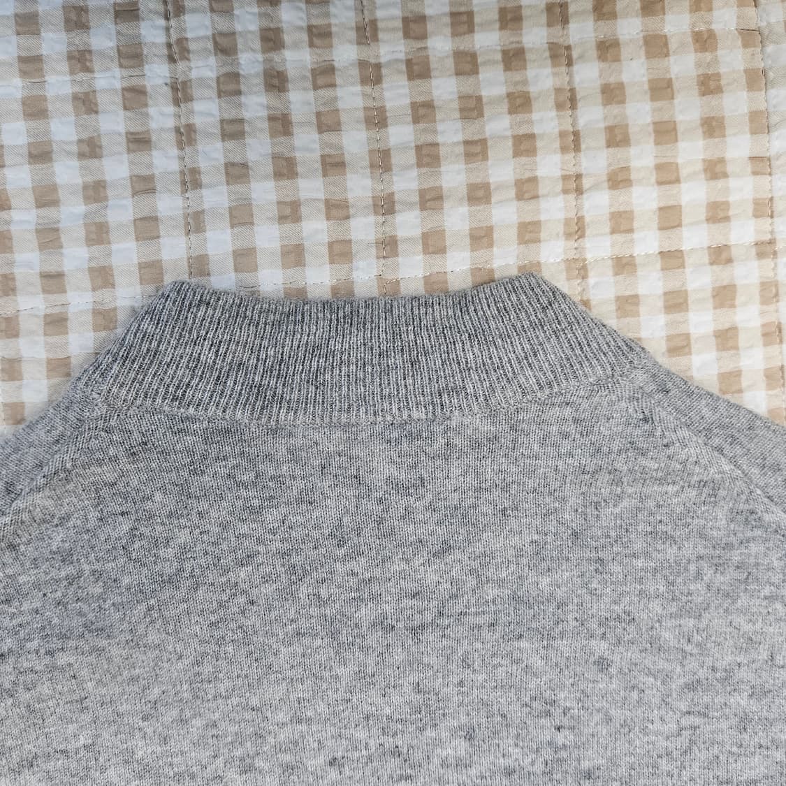 유니클로 캐시미어100 얇은 니트 남자100 상품이미지6